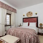 Casa De S. Thiago Do Castelo بيت ضيافة Óbidos