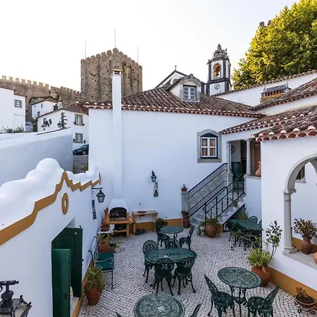 Pensjonat Casa De S. Thiago Do Castelo Óbidos