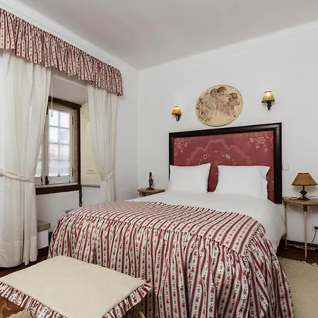Casa De S. Thiago Do Castelo Gæstehus Óbidos