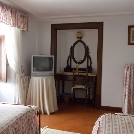 Casa De S. Thiago Do Castelo 3*