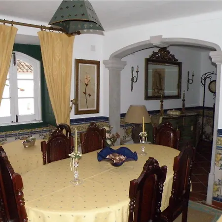 Casa De S. Thiago Do Castelo Pensjonat 3*