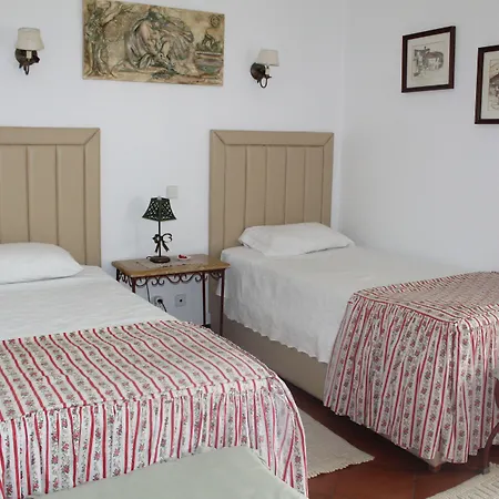 Casa De S. Thiago Do Castelo Pensjonat 3*