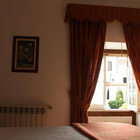 Casa De S. Thiago Do Castelo Pensjonat 3*