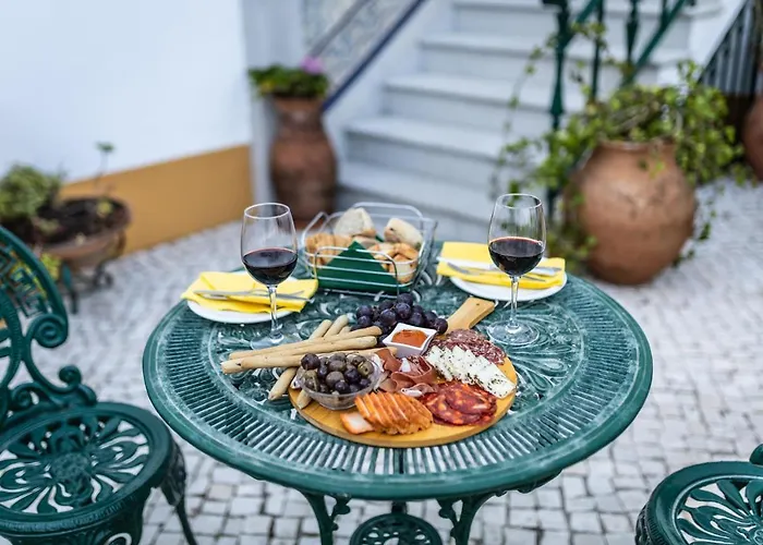 Guest house Casa De S. Thiago Do Castelo 3*