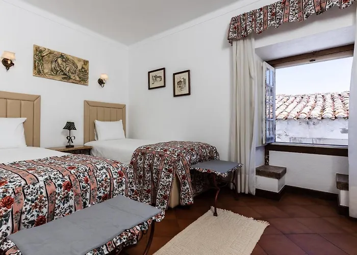 Casa De S. Thiago Do Castelo 3*