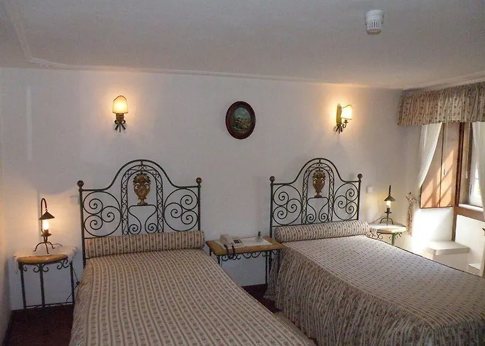 Casa De S. Thiago Do Castelo Guest house 3*